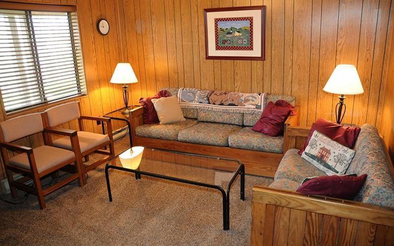 Seven Springs Swiss Mountain 3 Bedroom Standard Condo, Sleeps 8!